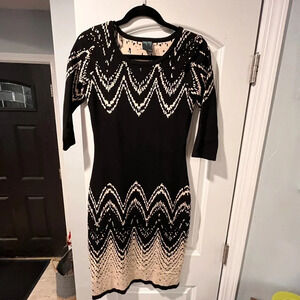 ~Gabby Skye~ Sweater Dress - Small